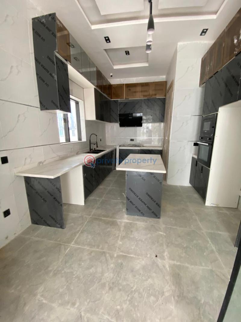 4 bedroom Detached Duplex For Sale Chevron Lekki Phase 2 Lagos - 9