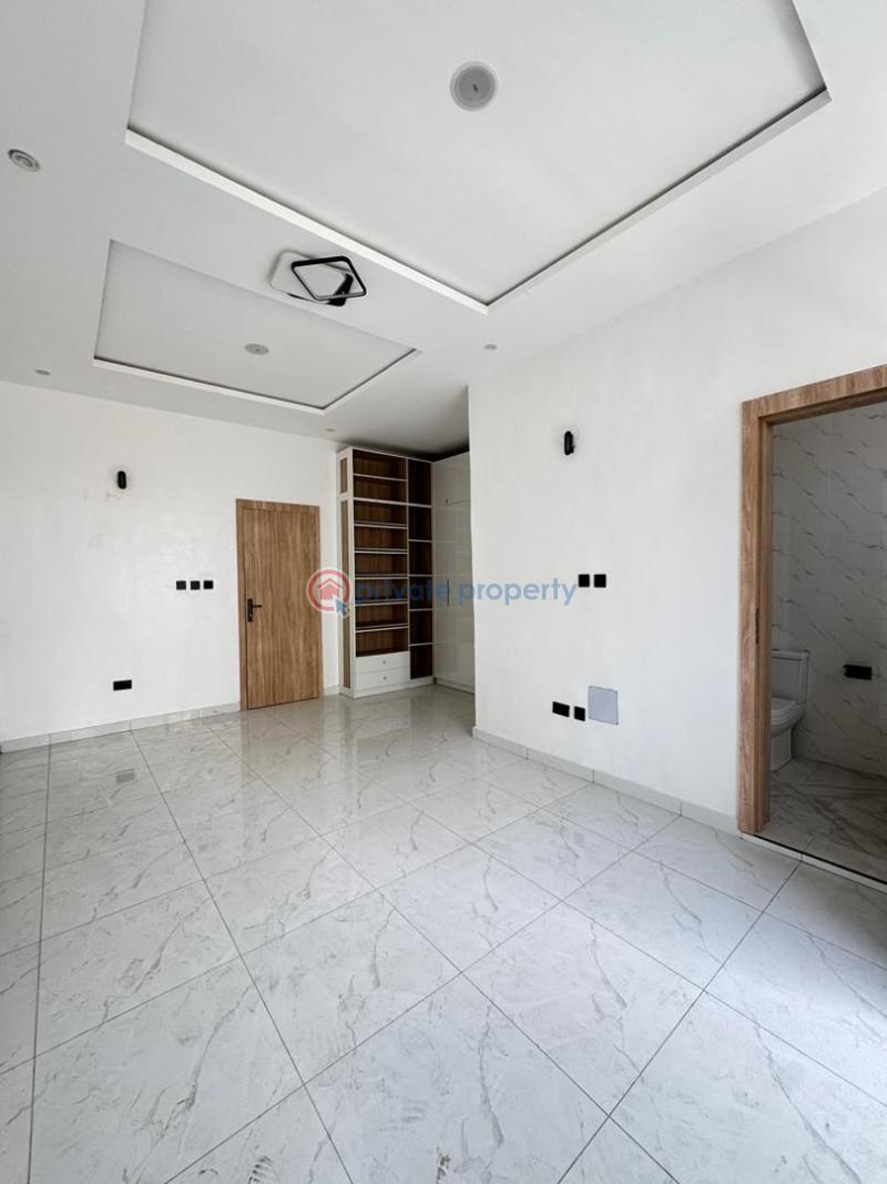 4 bedroom Detached Duplex For Sale Chevron Drive Lekki Phase 2 Lagos - 4
