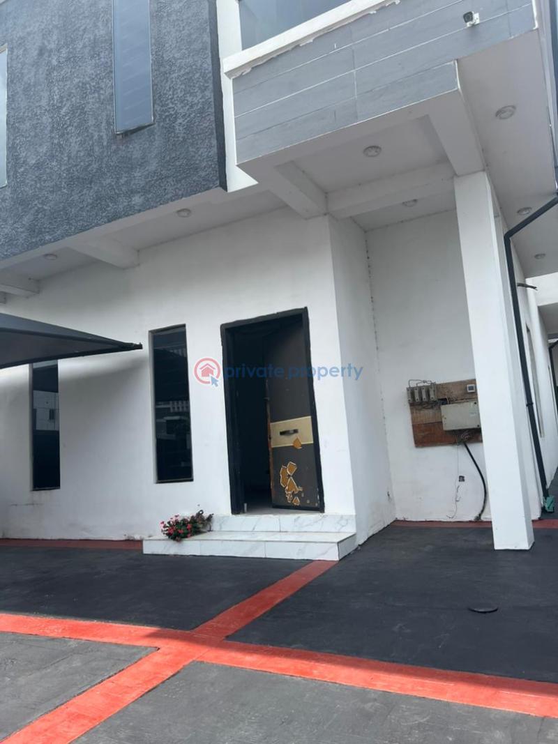 4 bedroom Detached Duplex For Sale Chevron Lekki Lagos - 7