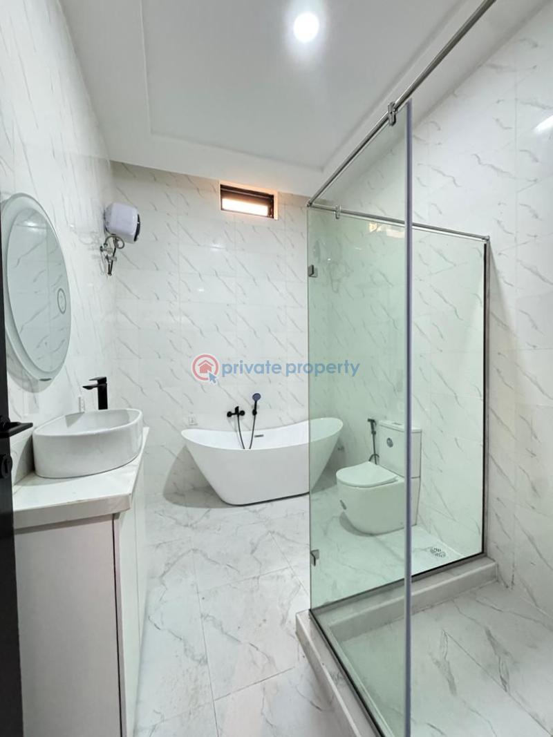 4 bedroom Detached Duplex For Sale Chevron Drive Lekki Phase 2 Lagos - 9