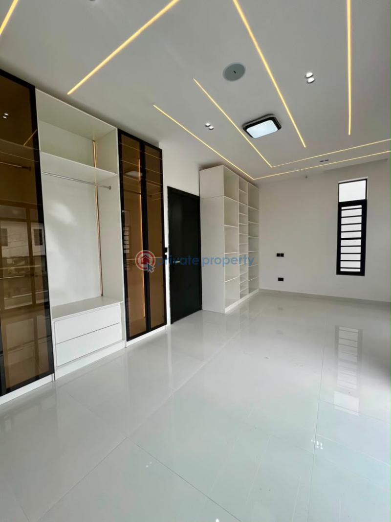 4 bedroom Detached Duplex For Sale Sangotedo Lagos - 3