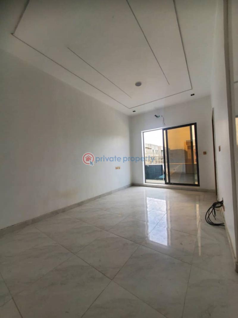 4 bedroom House For Sale Ikota Lekki Lagos - 3