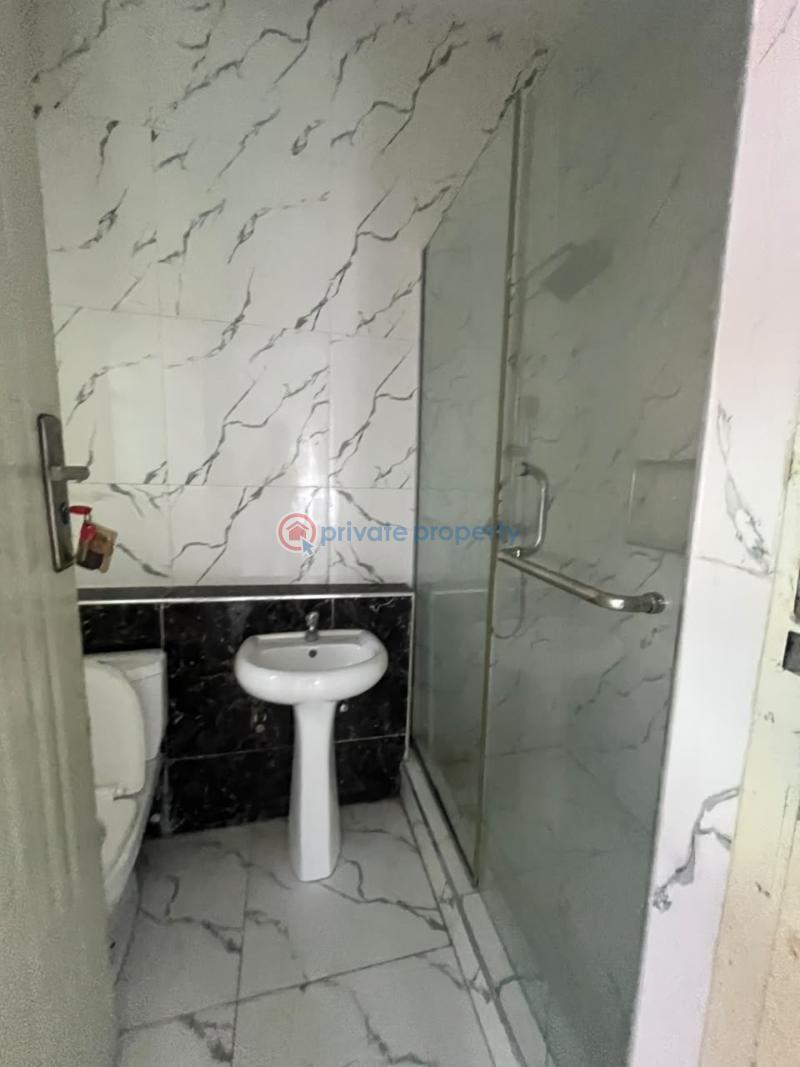 4 bedroom House For Rent Ikota Lekki Lagos - 9