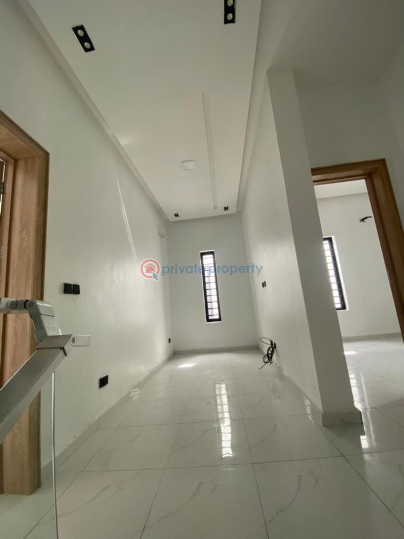 4 bedroom House For Rent Chevron Lekki Phase 2 Lagos - 5