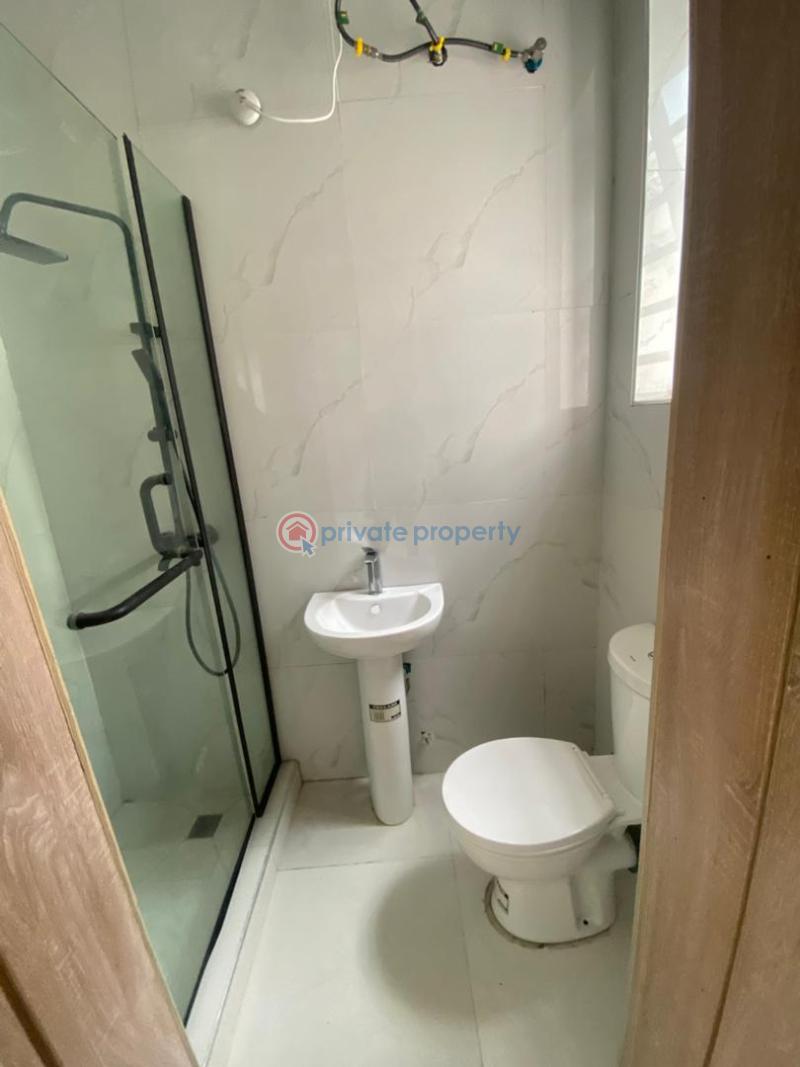 4 bedroom House For Rent Chevron Lekki Phase 2 Lagos - 13