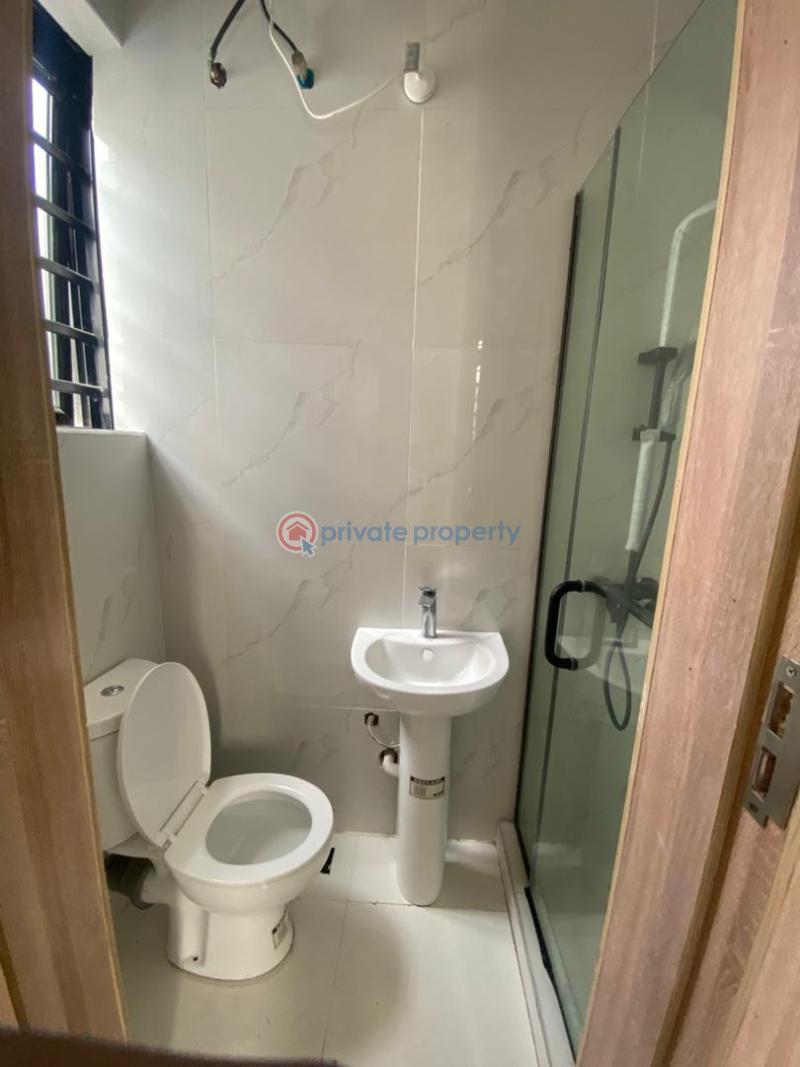 4 bedroom House For Rent Chevron Lekki Phase 2 Lagos - 11
