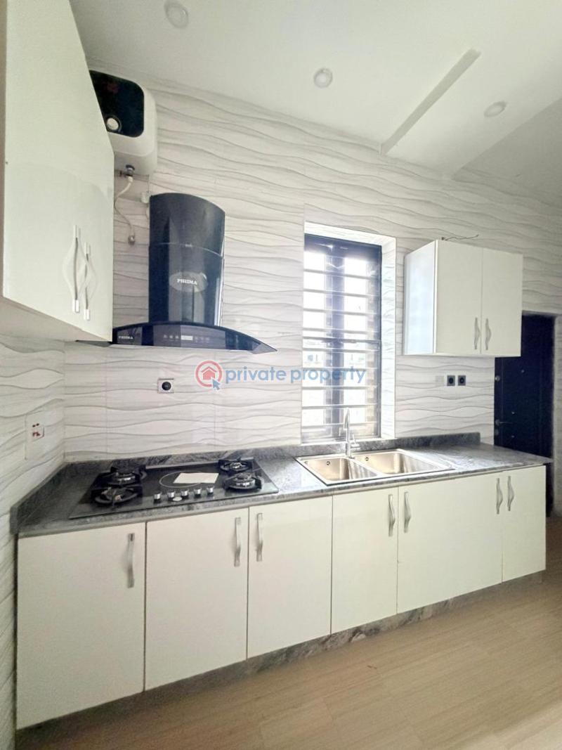 4 bedroom Detached Duplex For Sale Ikota Lekki Lagos - 3