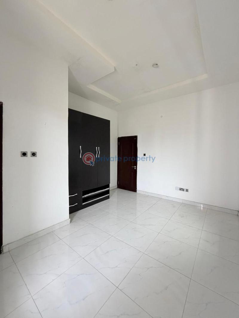 4 bedroom Detached Duplex For Sale Ikota Lekki Lagos - 13