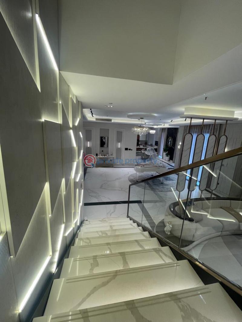 4 bedroom Maisonette For Sale Banana Island Ikoyi Lagos - 20