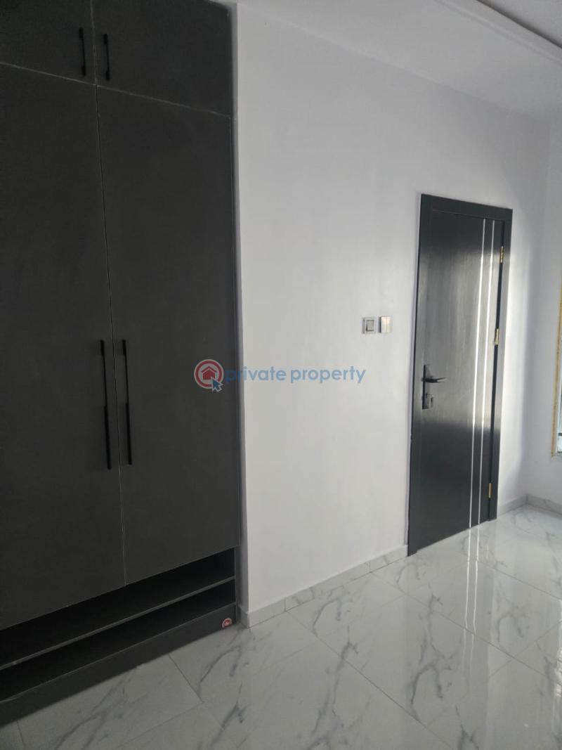 4 bedroom Maisonette For Rent Ikate Lekki Lagos - 2