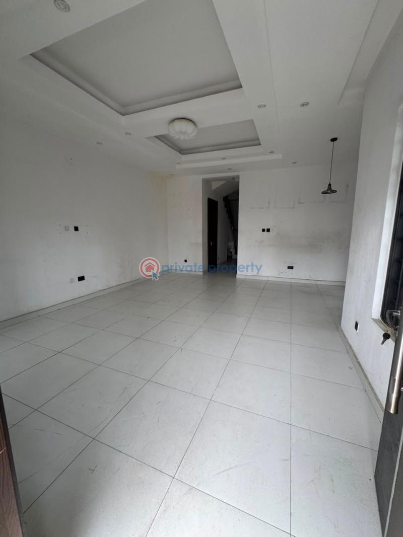 4 bedroom Semi detached Duplex For Rent Ologolo Lekki Lagos - 2
