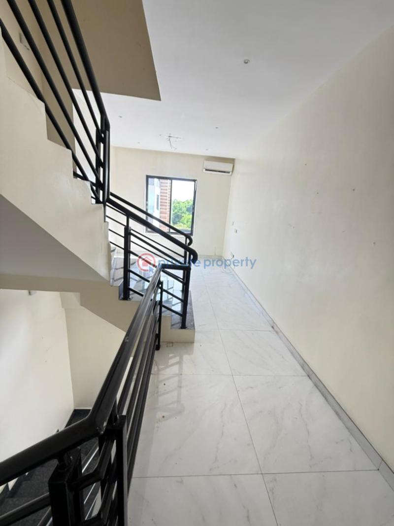4 bedroom Semi detached Duplex For Rent Banana Island Ikoyi Lagos - 11