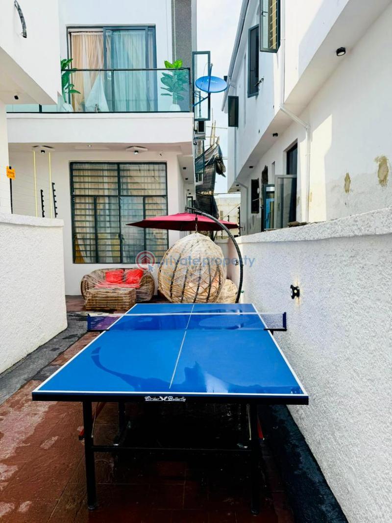 4 bedroom Semi detached Duplex For Sale Ajah Lekki Phase 2 Lagos - 12