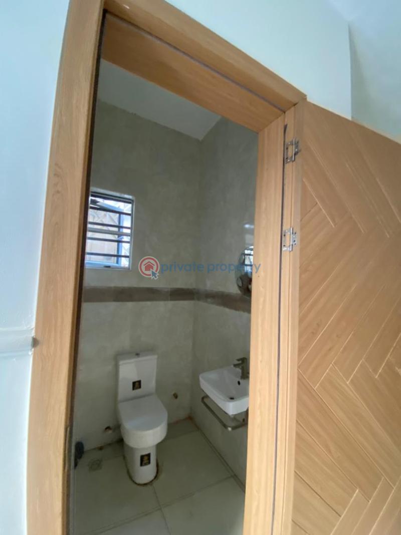 4 bedroom Semi detached Duplex For Rent Chevron Lekki Phase 2 Lagos - 16