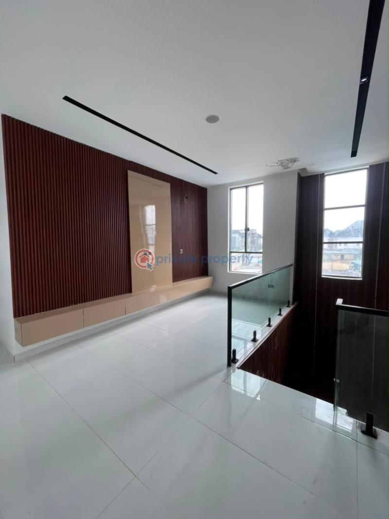 4 bedroom Semi detached Duplex For Sale Chevron Lekki Lagos - 11