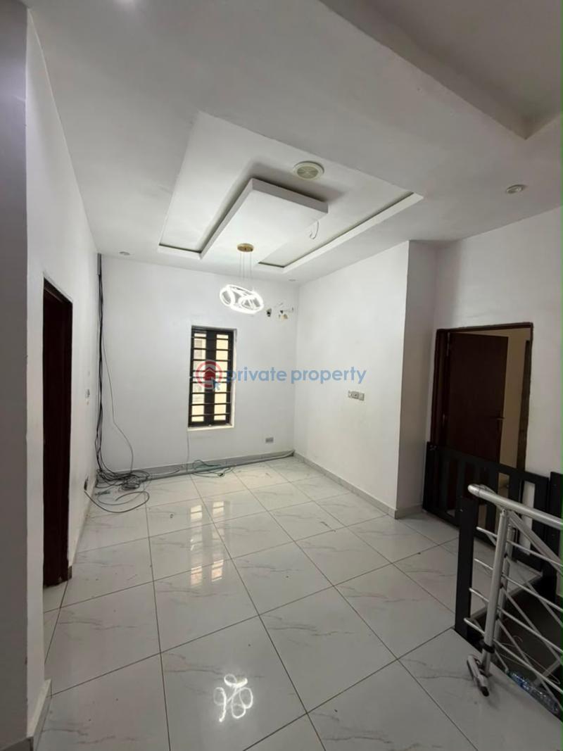 4 bedroom Semi detached Duplex For Sale Chevron Lekki Lagos - 3