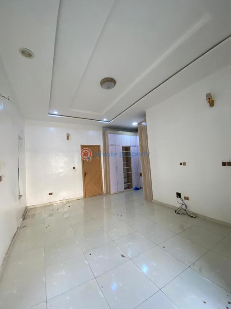 4 bedroom Semi detached Duplex For Rent Chevron Lekki Phase 2 Lagos - 3
