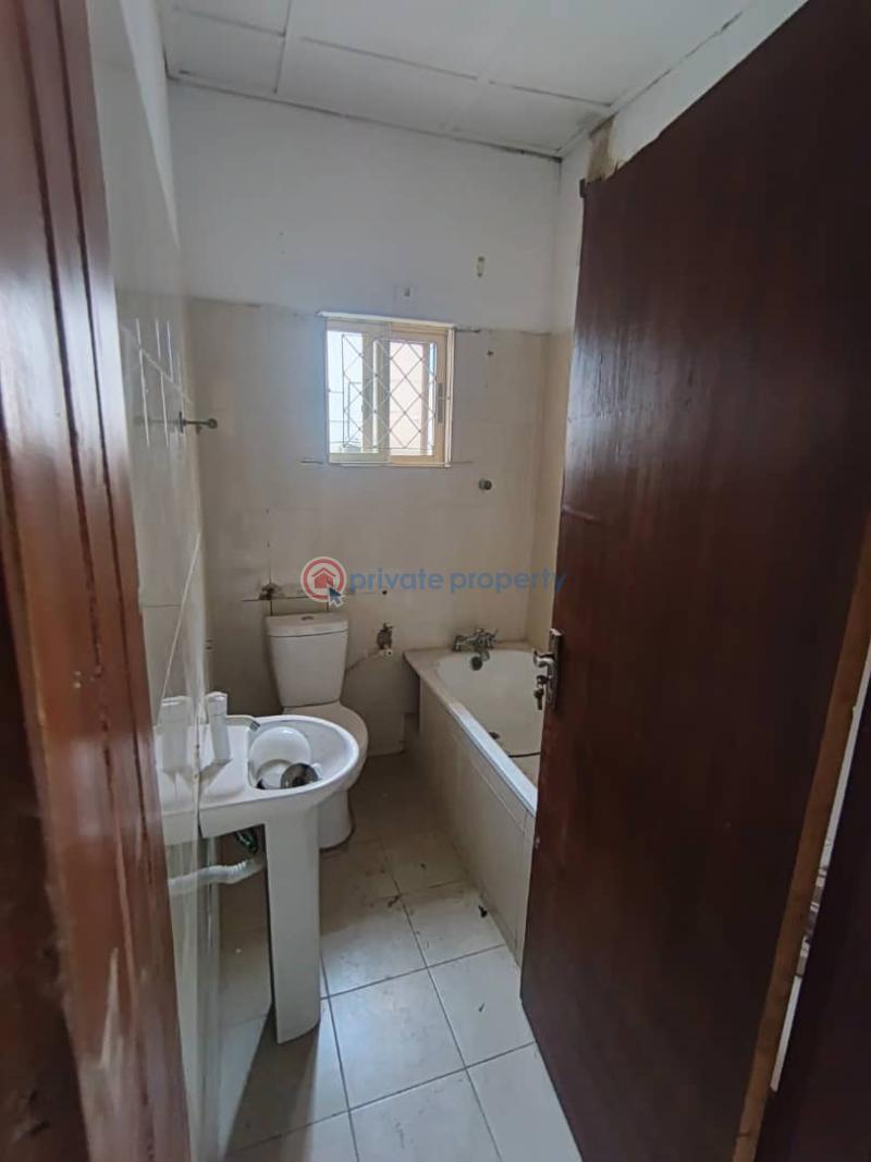4 bedroom Semi detached Duplex For Sale Sangotedo Lagos - 17