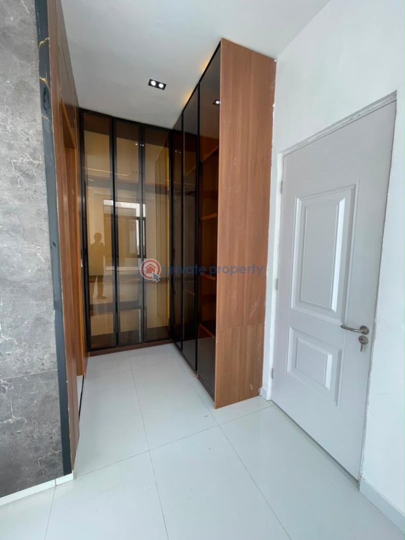 4 bedroom Semi detached Duplex For Sale Ikota Lekki Lagos - 5