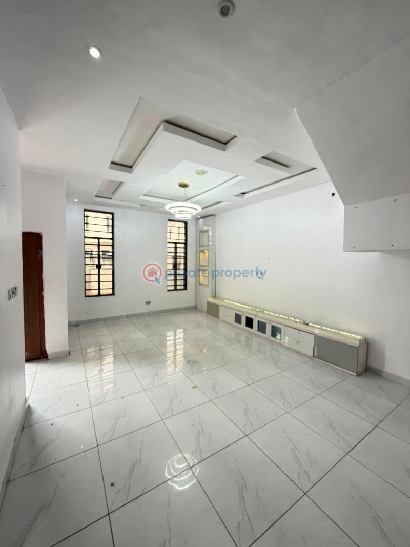4 bedroom Semi detached Duplex For Sale Chevron Lekki Lagos - 2