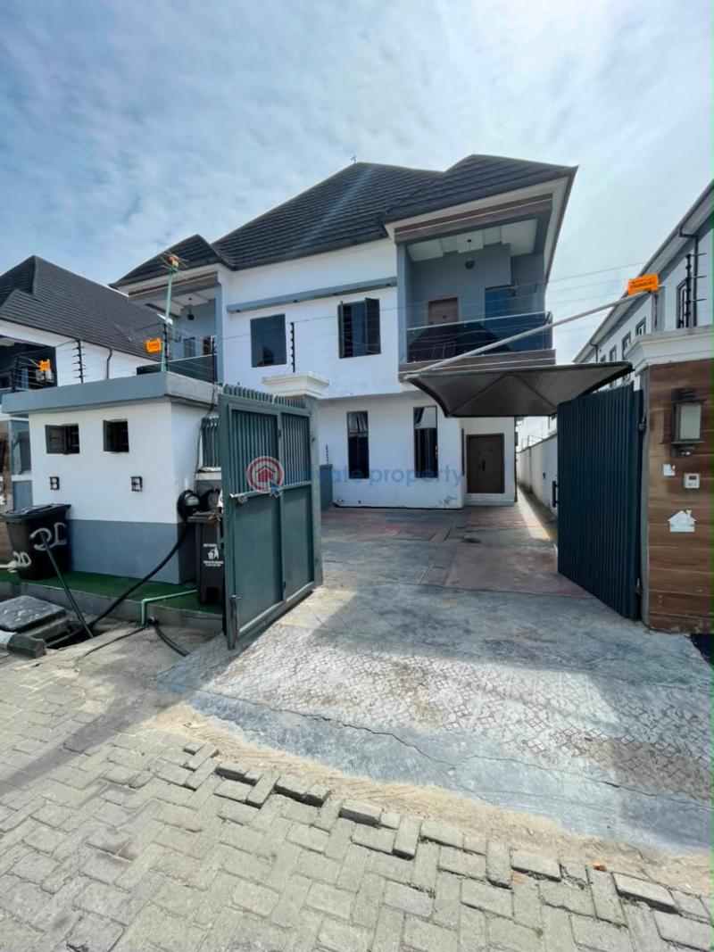 4 bedroom Semi detached Duplex For Sale Chevron Lekki Lagos - 11