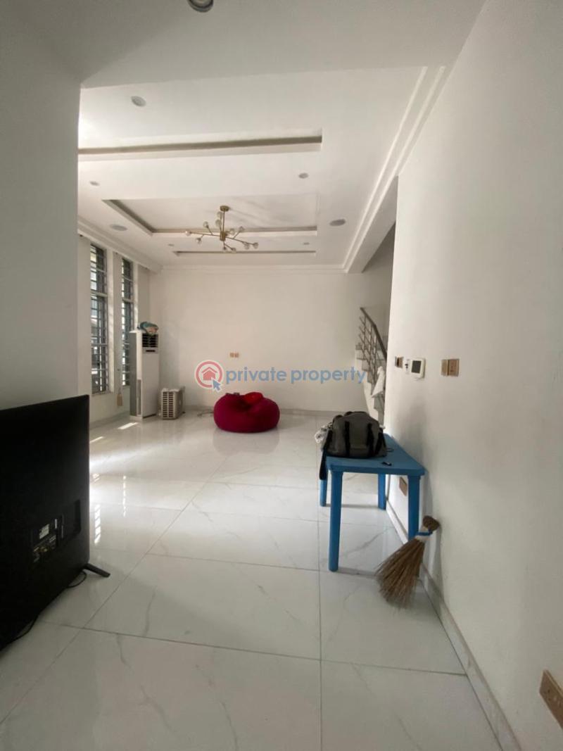 4 bedroom Semi detached Duplex For Rent Chevron Lekki Phase 2 Lagos - 3