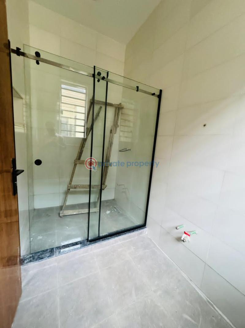 4 bedroom Semi detached Duplex For Sale Magodo GRA Phase 2 Kosofe/Ikosi Lagos - 12