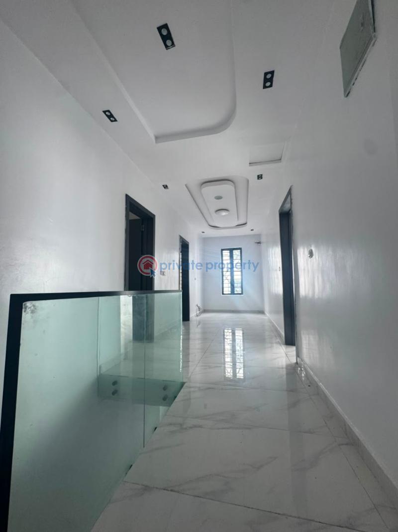 4 bedroom Semi detached Duplex For Sale Chevron Lekki Lagos - 5