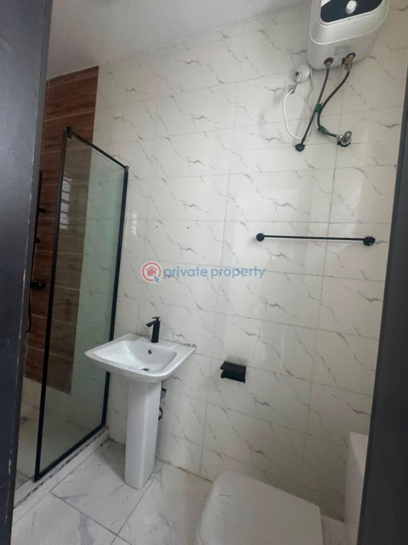 4 bedroom Semi detached Duplex For Sale Chevron Lekki Lagos - 18