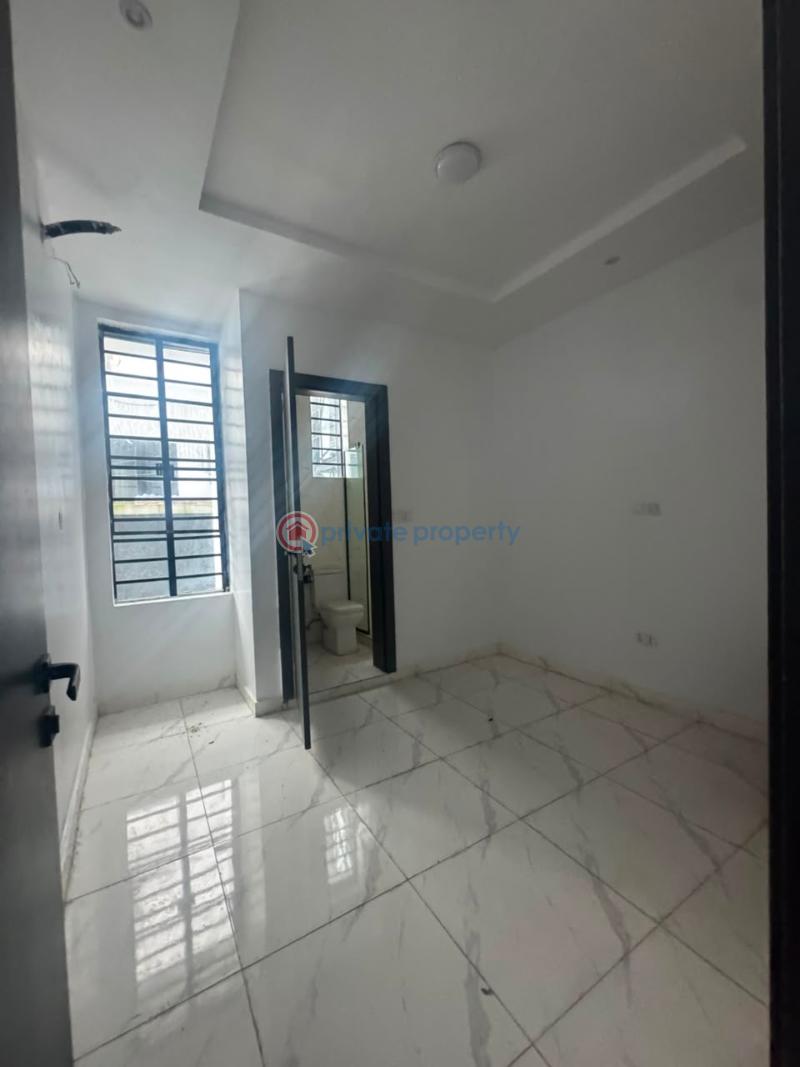 4 bedroom Semi detached Duplex For Sale Chevron Lekki Lagos - 4