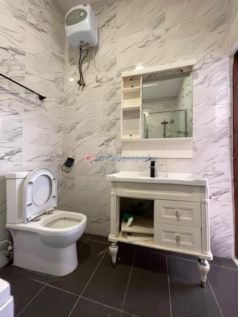 4 bedroom Semi detached Duplex For Sale Chevron Lekki Lagos - 13