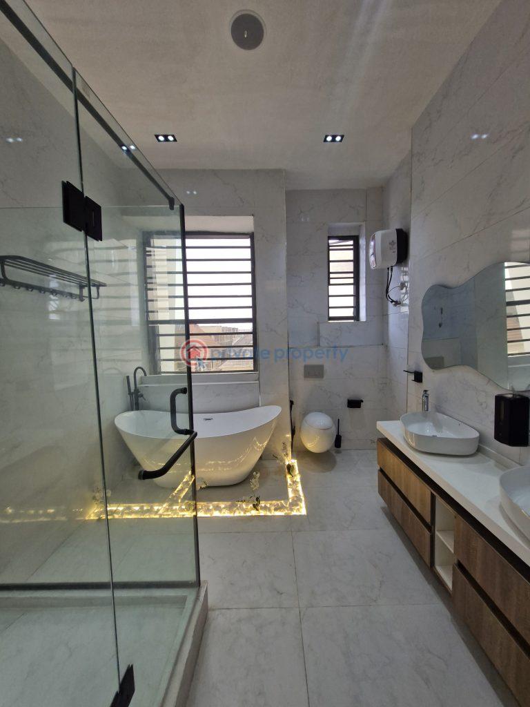 4 bedroom Semi detached Duplex For Sale Agungi Lekki Phase 1 Lagos - 11