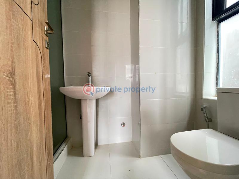 4 bedroom Flat & Apartment For Sale Ogudu GRA Lagos - 7