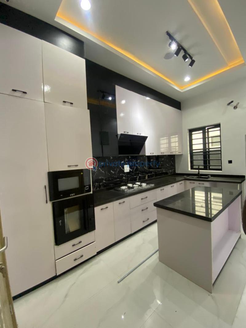 4 bedroom Semi detached Duplex For Sale Chevron Lekki Phase 2 Lagos - 6