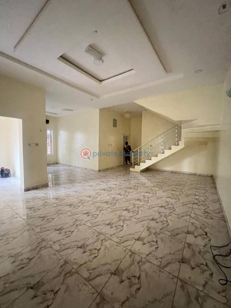 4 bedroom Semi detached Duplex For Rent Ologolo Lekki Phase 1 Lagos - 1