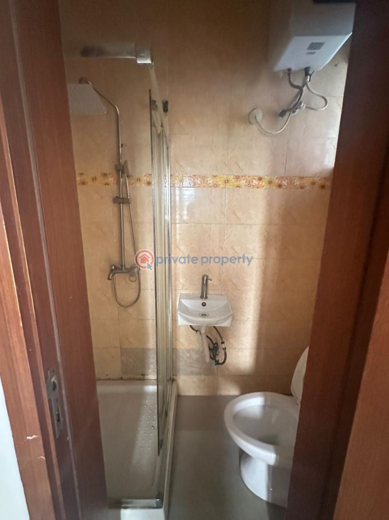 4 bedroom Semi detached Duplex For Sale Chevron Lekki Phase 2 Lagos - 13