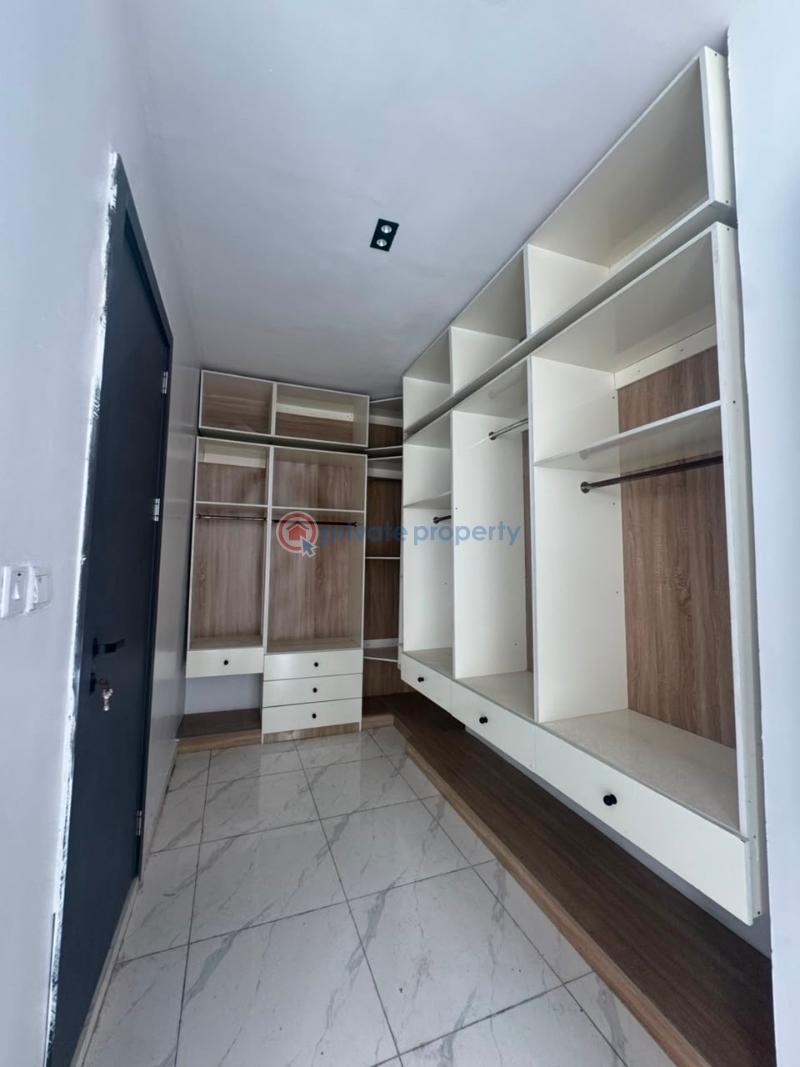4 bedroom Semi detached Duplex For Sale Chevron Lekki Lagos - 15
