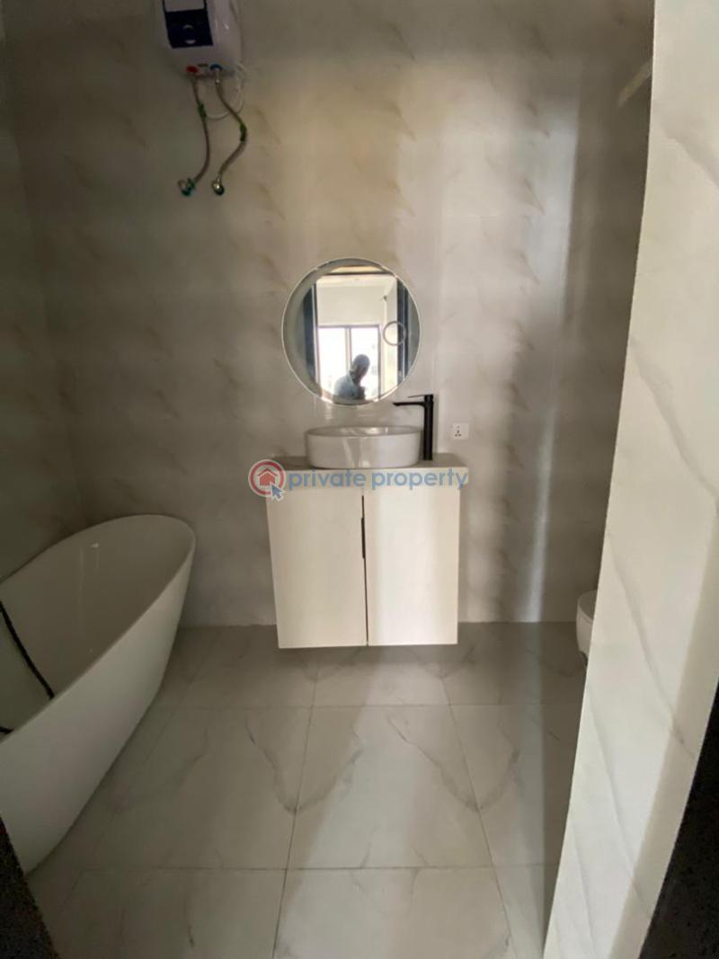 4 bedroom Semi detached Duplex For Sale Chevron Lekki Phase 2 Lagos - 12