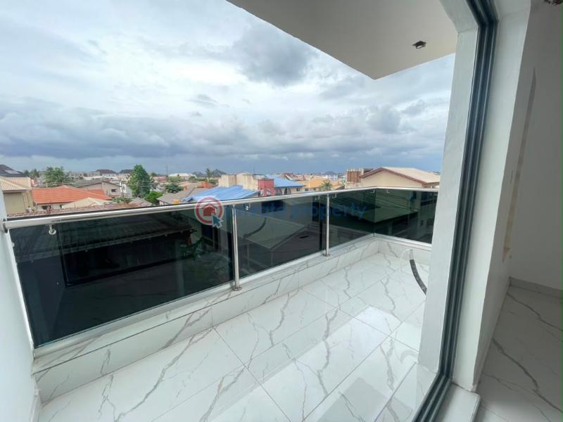 4 bedroom Flat & Apartment For Sale Ogudu GRA Lagos - 5