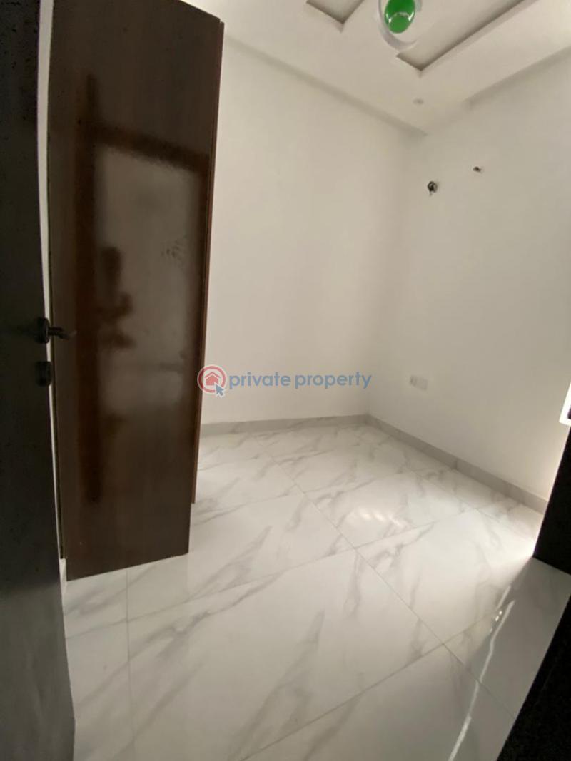4 bedroom Semi detached Duplex For Sale Chevron Lekki Phase 2 Lagos - 8