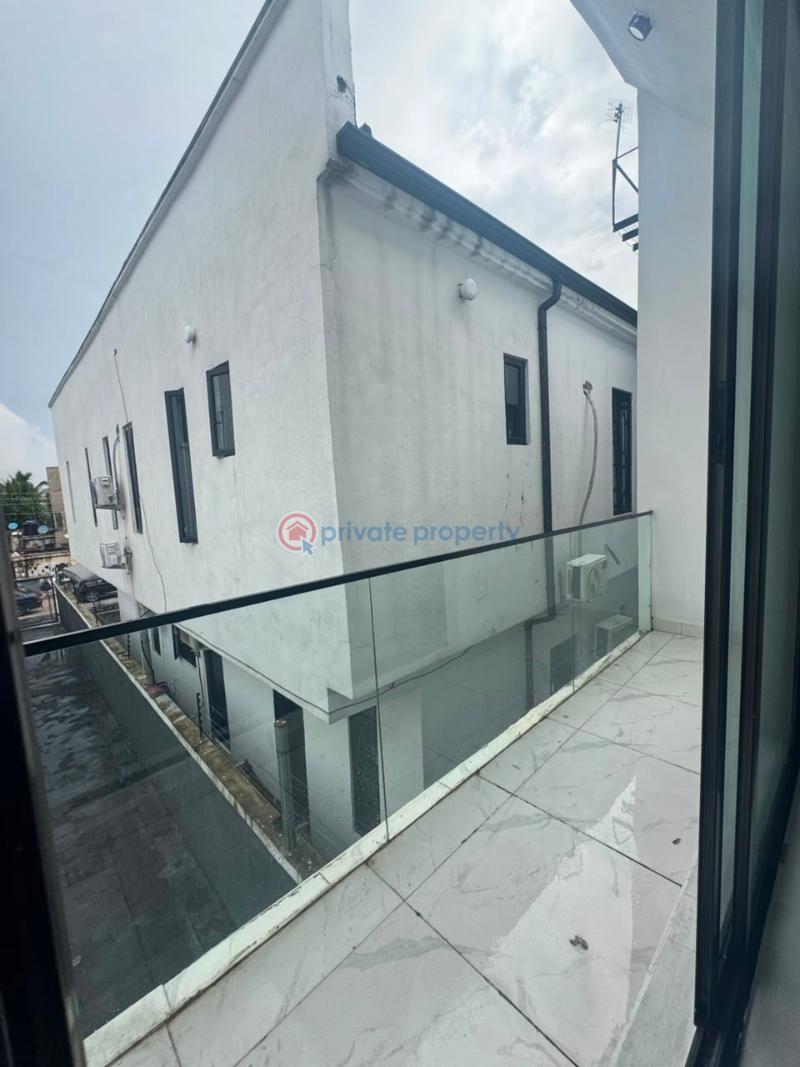 4 bedroom Semi detached Duplex For Sale Chevron Lekki Lagos - 14