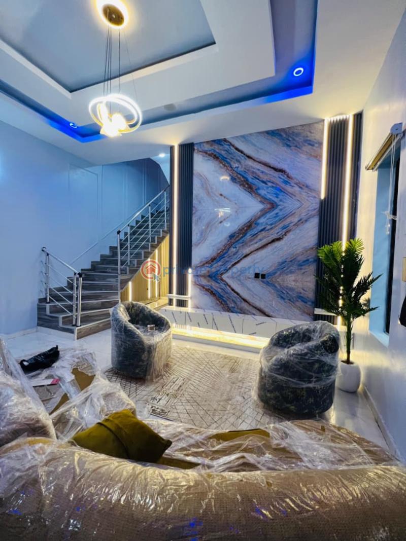 4 bedroom Semi detached Duplex Short let Chevron Lekki Phase 2 Lagos - 0