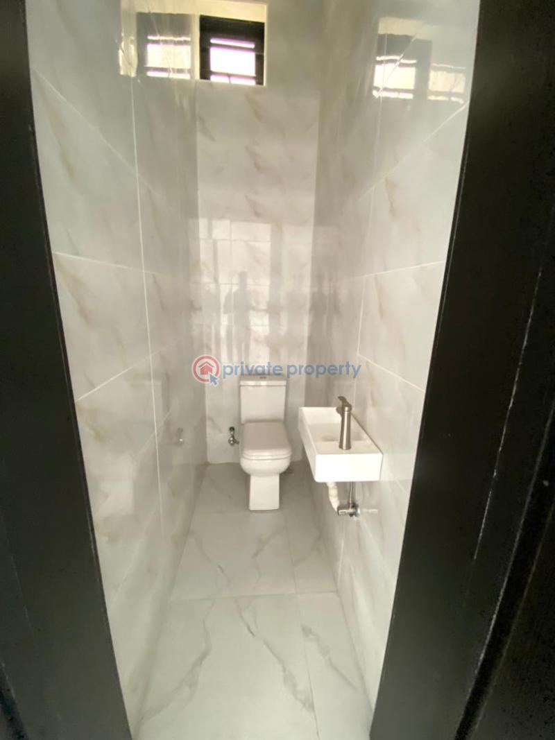 4 bedroom Semi detached Duplex For Sale Chevron Lekki Phase 2 Lagos - 13