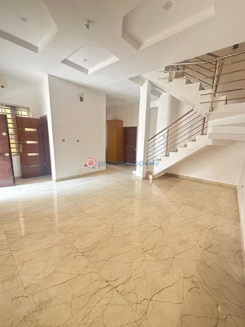 4 bedroom Semi detached Duplex For Sale Chevron Lekki Phase 2 Lagos - 2