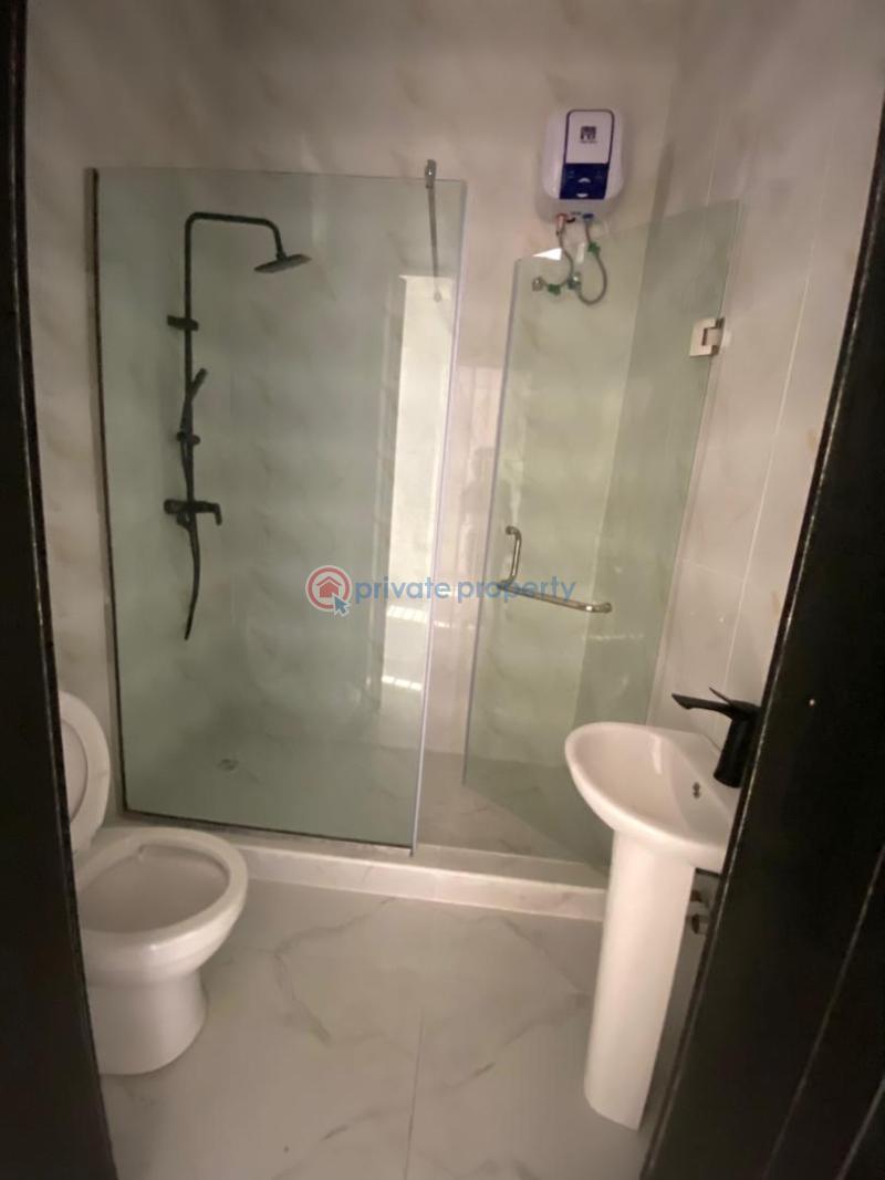 4 bedroom Semi detached Duplex For Sale Chevron Lekki Phase 2 Lagos - 11