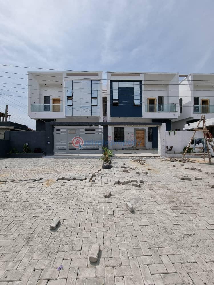 4 bedroom Duplex For Sale Ologolo Lekki Lagos - 0