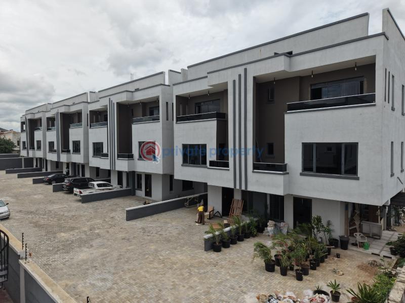 4 bedroom Flat & Apartment For Sale Ogudu GRA Lagos - 2