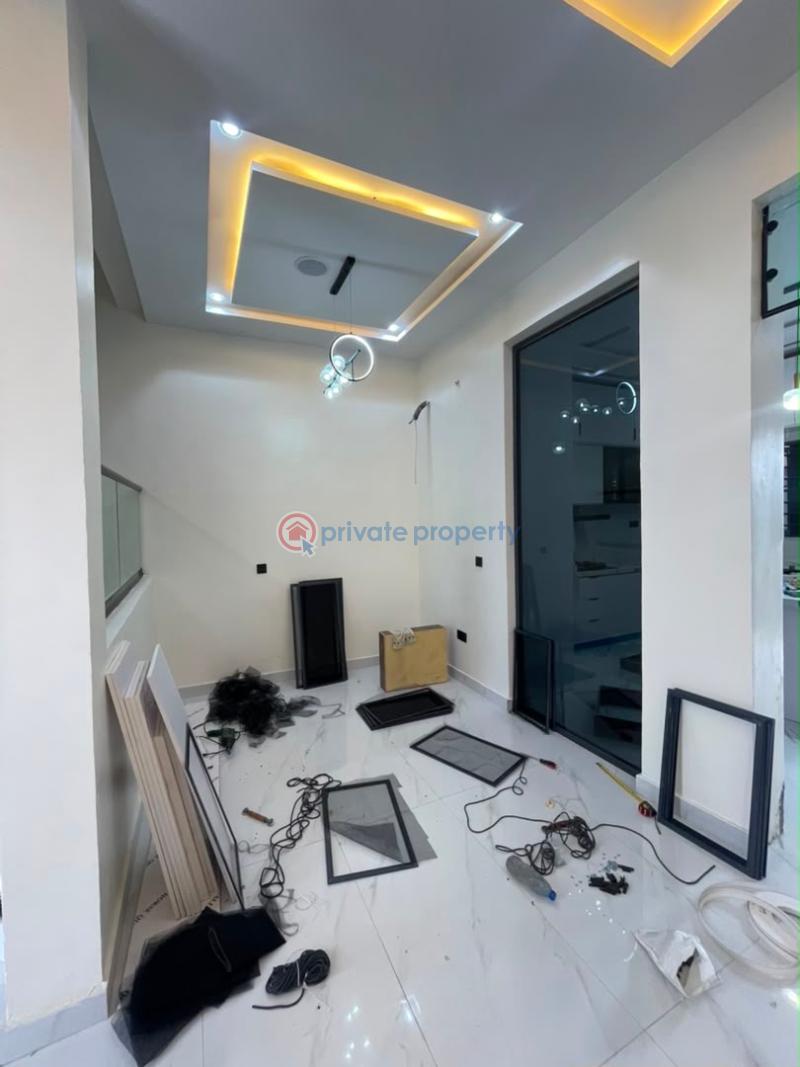 4 bedroom Terraced Duplex For Sale Ikate Lekki Lagos - 3