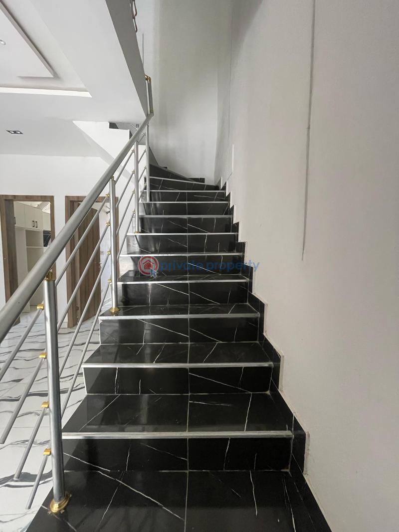 4 bedroom Terraced Duplex For Sale Ikota Lekki Phase 2 Lagos - 3