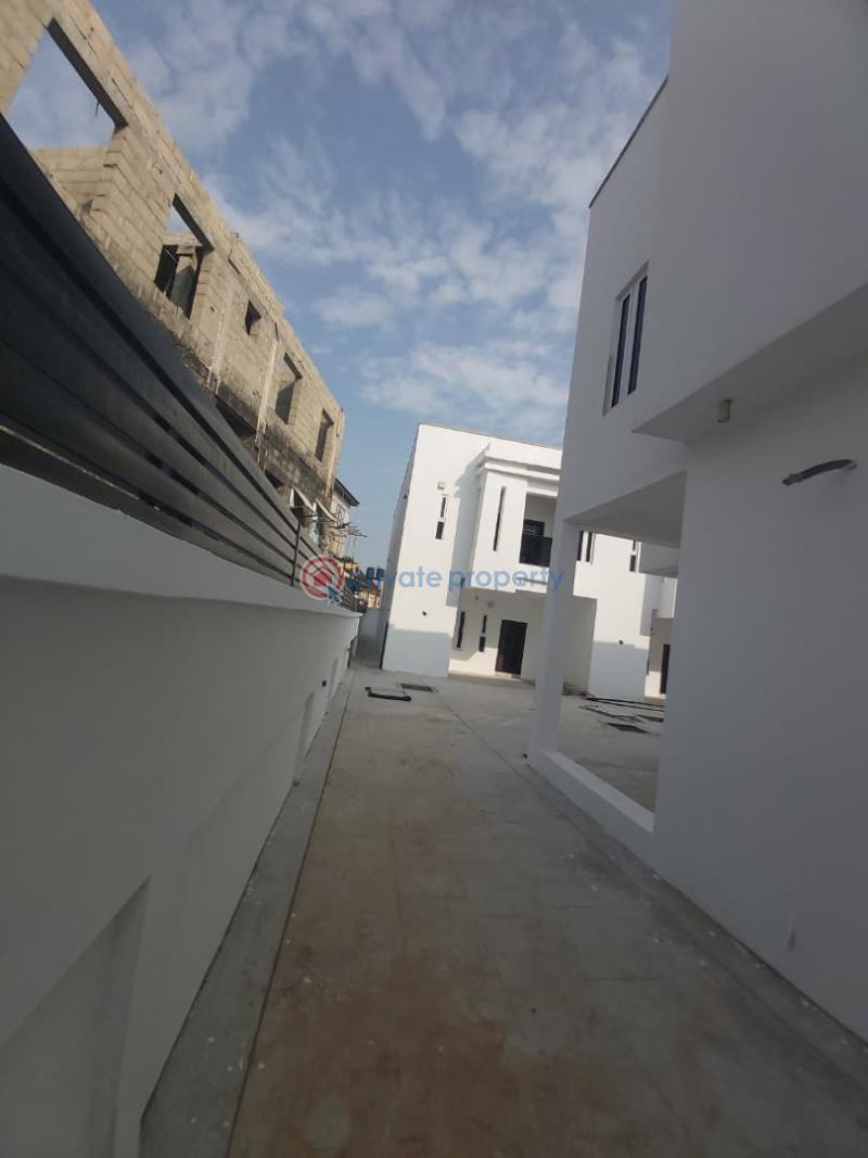 4 bedroom Terraced Duplex For Sale Greenland Estate Sangotedo Lagos - 9
